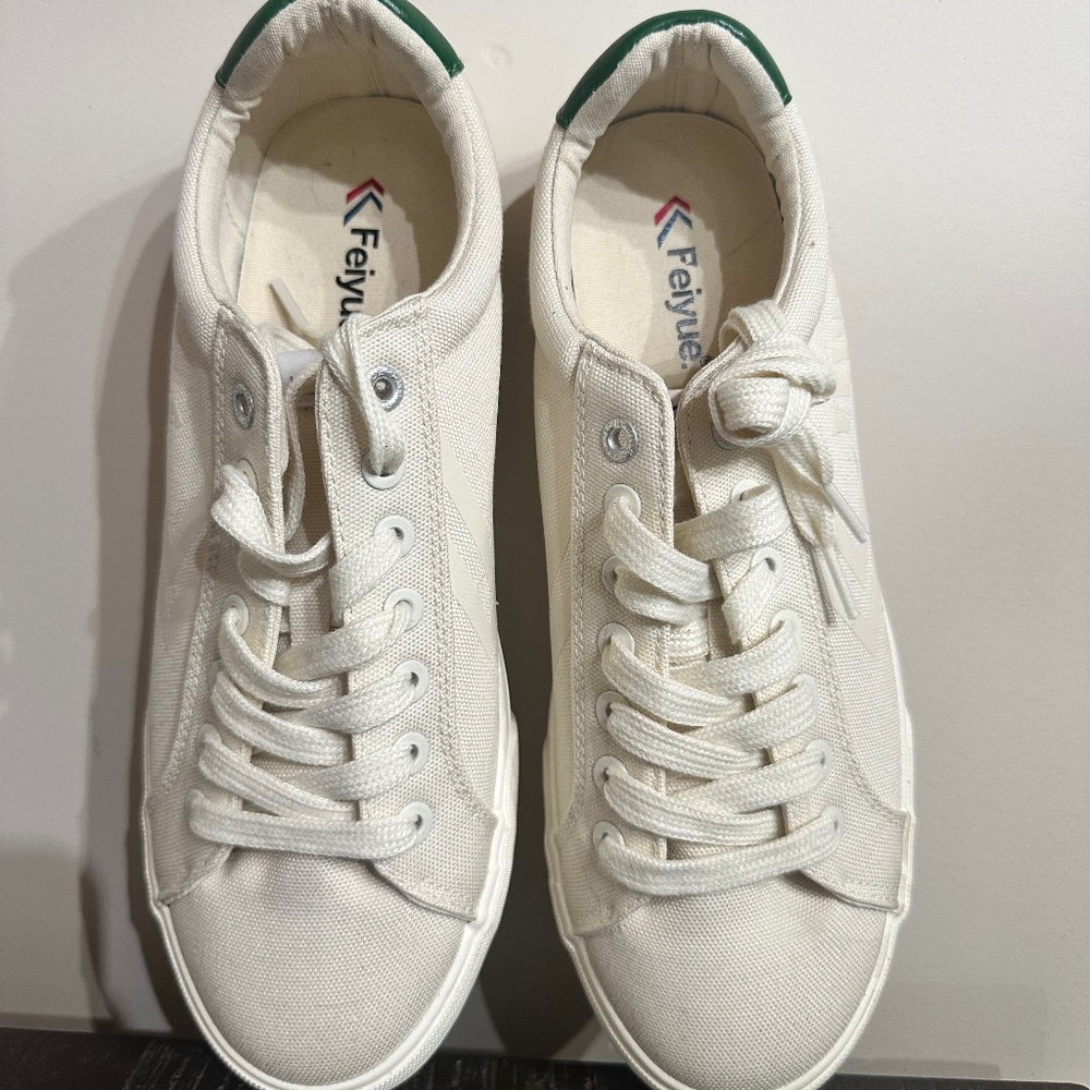 FEIYUE Canvas Sneakers
